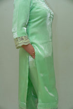 pearl button detailing kurta set