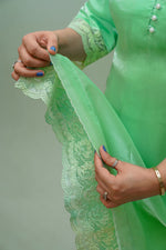 pearl button detailing kurta set