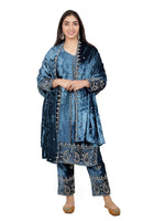 VELVET EMBROIDERED KURTA SET