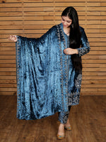 VELVET EMBROIDERED KURTA SET