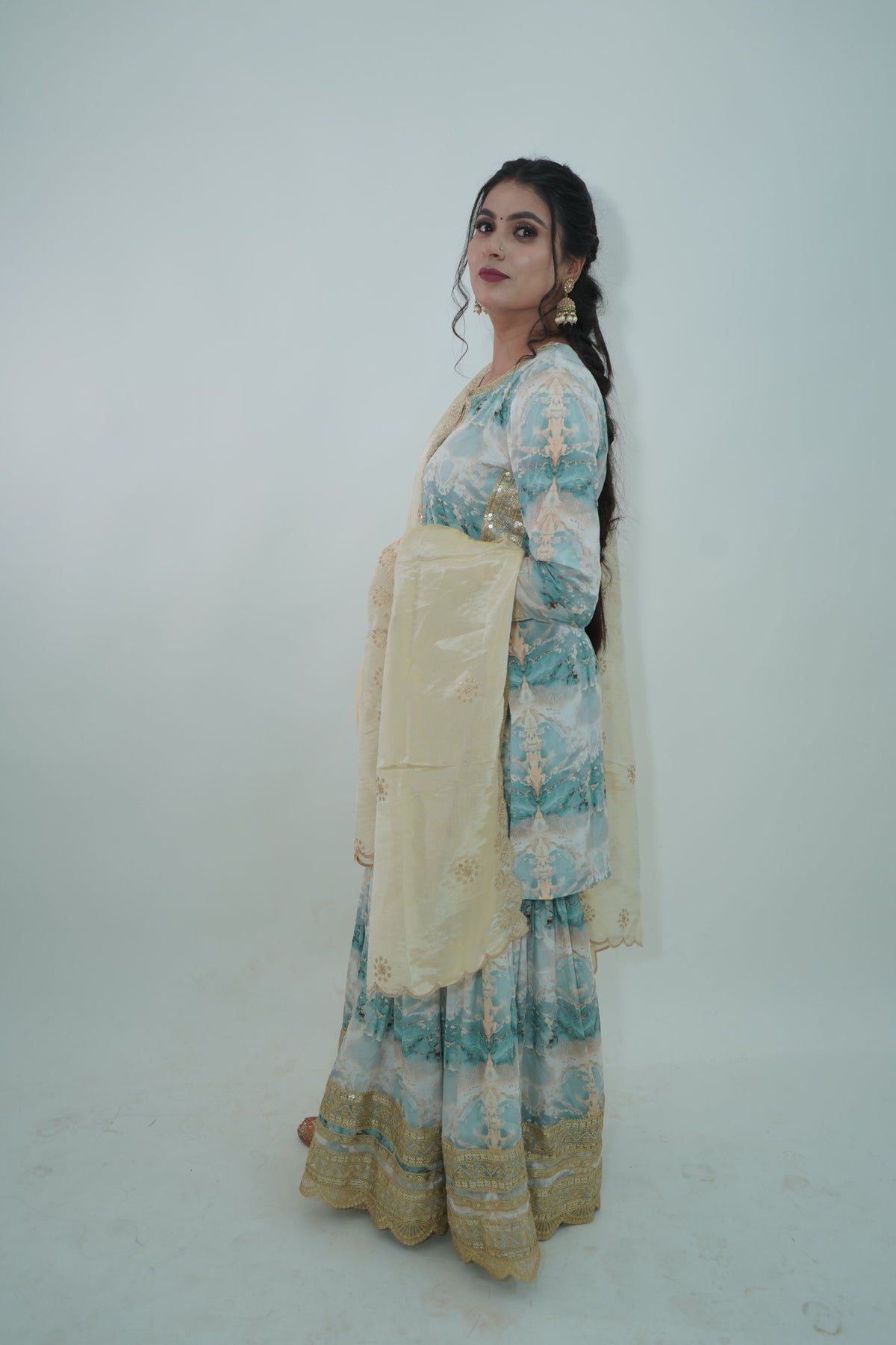 Garara suit set