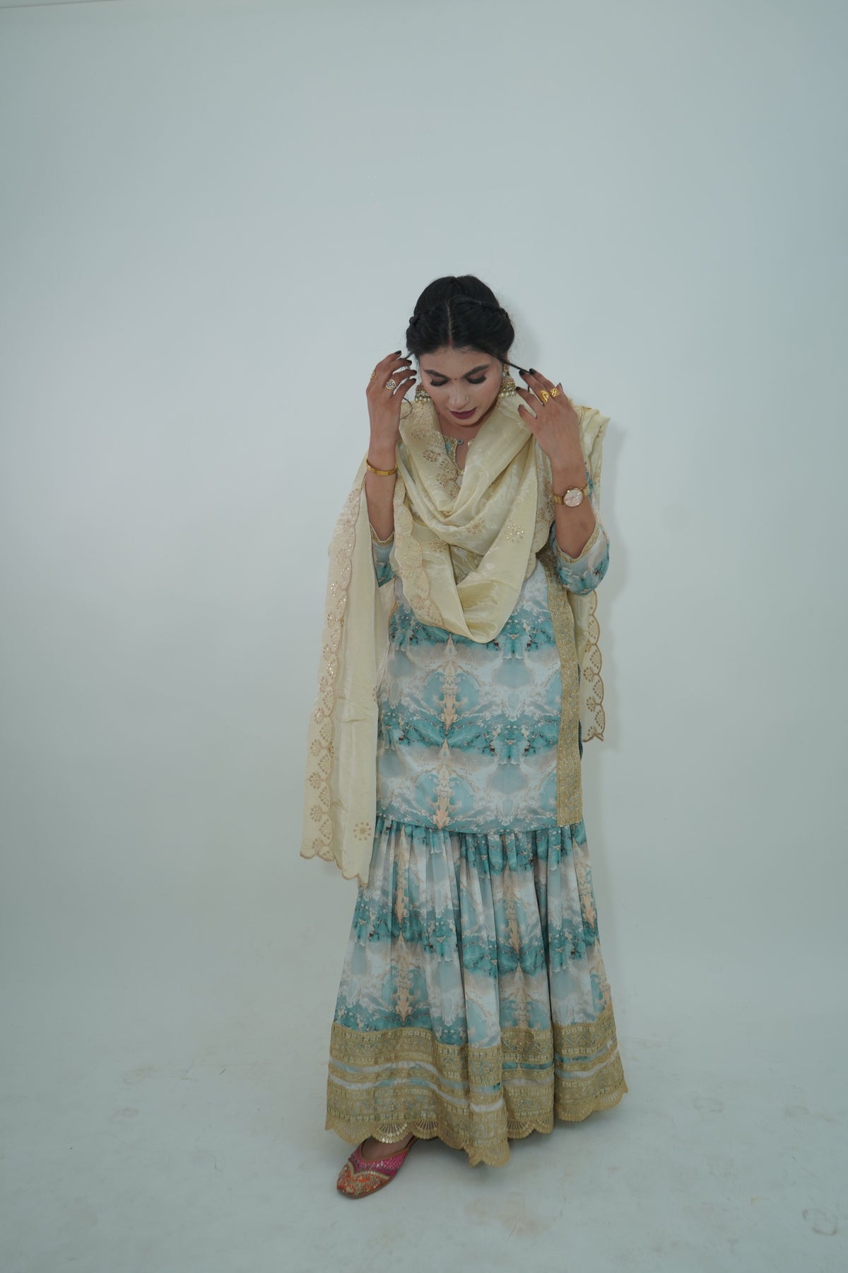 Garara suit set