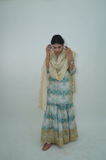 Garara suit set
